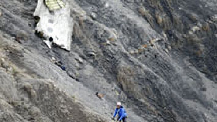 Telediario 1 - La caja negra, clave en el avance de la investigación