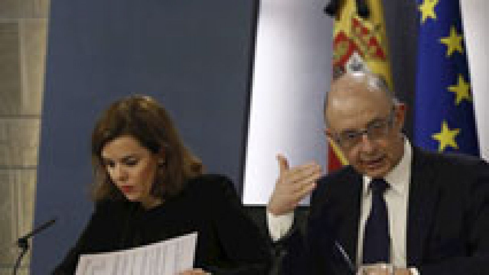 Telediario 1: El déficit público cierra 2014 en el 5,7% y España cumple el objetivo fijado por Bruselas | RTVE Play