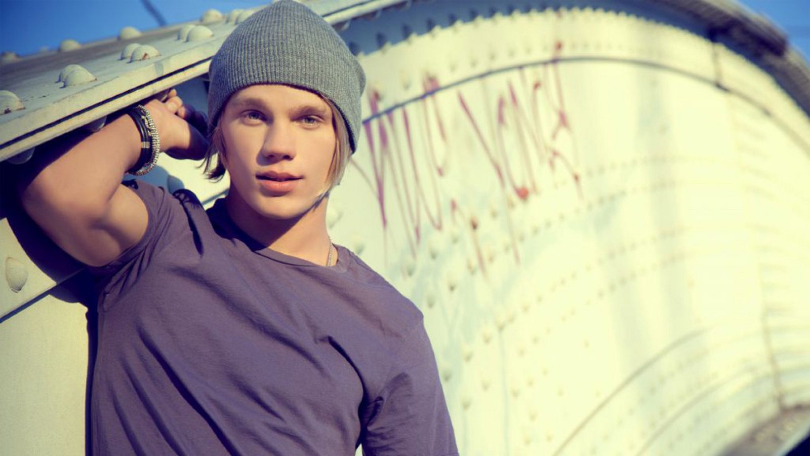 Eurovisión 2015 - Moldavia: Eduard Romanyuta canta 'I want your love' | Ver