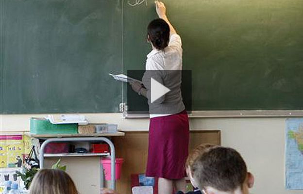  - Hacen falta 18 millones de docentes