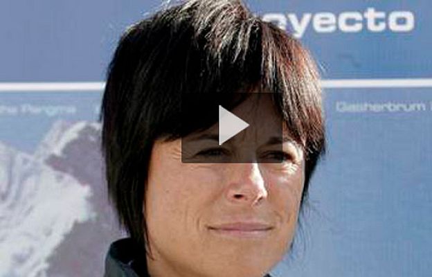  - Edurne Pasabán corona el Manaslu