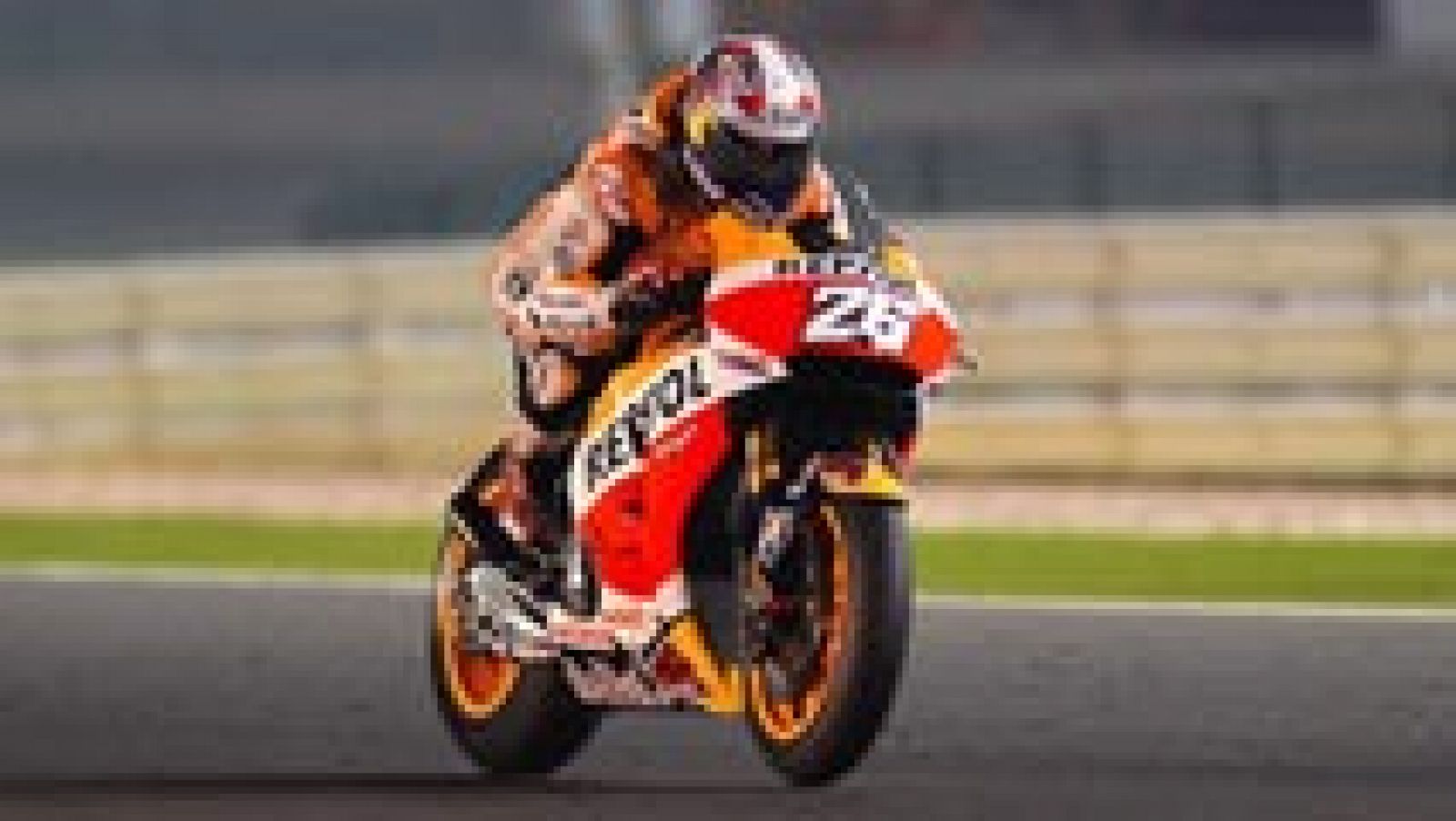 El piloto español de MotoGP Dani Pedrosa (Repsol Honda) ha asegurado este miércoles en su blog personal que tomará una decisión firme sobre su futuro, sobre cómo solucionar su problema en el antebrazo derecho que le ha hecho bajarse momentáneamente de la moto, en "los próximos días" y ha asegurado estar pasando por un "momento difícil".