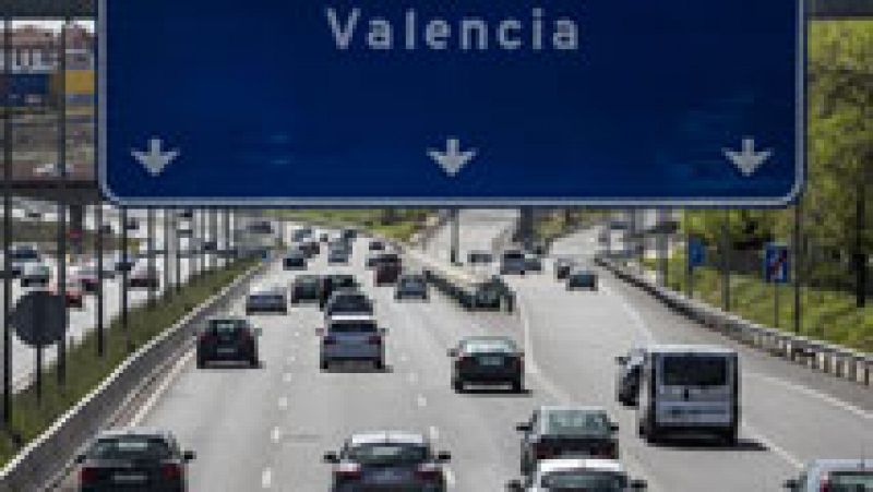 Analizamos el tráfico desde la DGT con conexiones en Cataluña y Valencia, donde comienzan las operaciones de salida de vacaciones