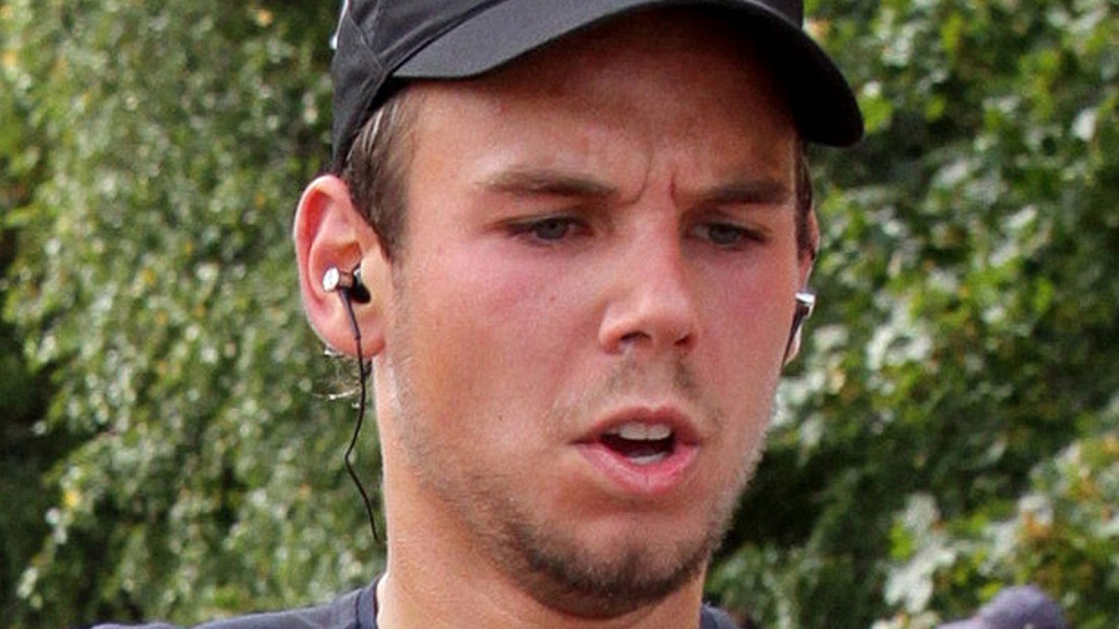 El copiloto buscó en internet cómo suicidarse | Ver