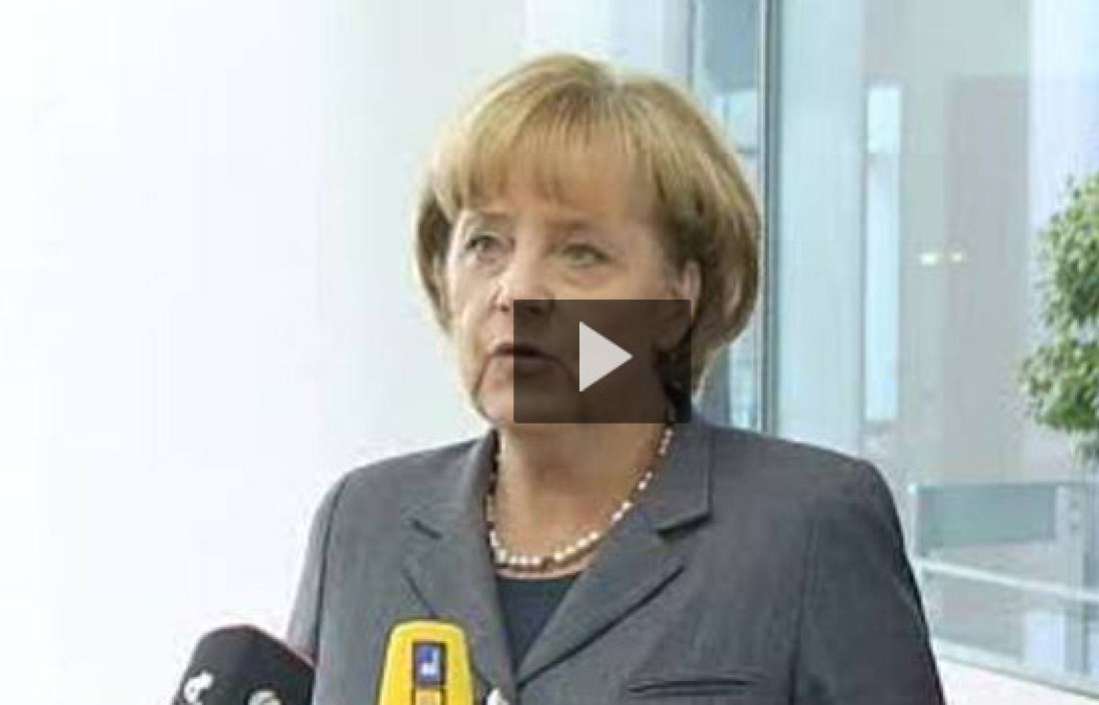 Merkel garantiza los ahorros de los alemanes