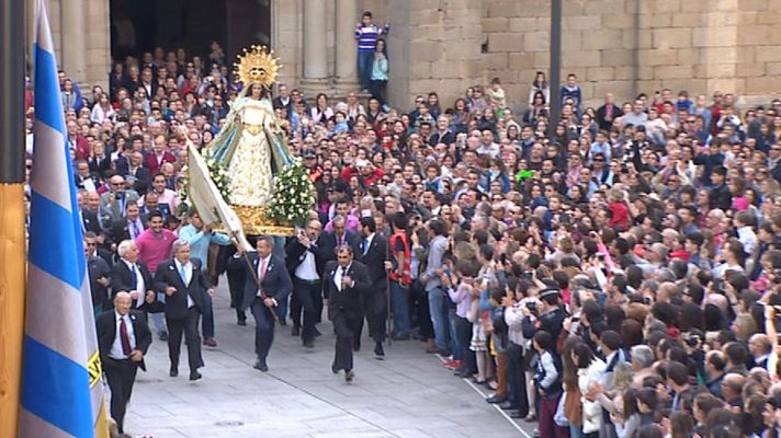 Telediario 1 - Últimas procesiones de Semana Santa