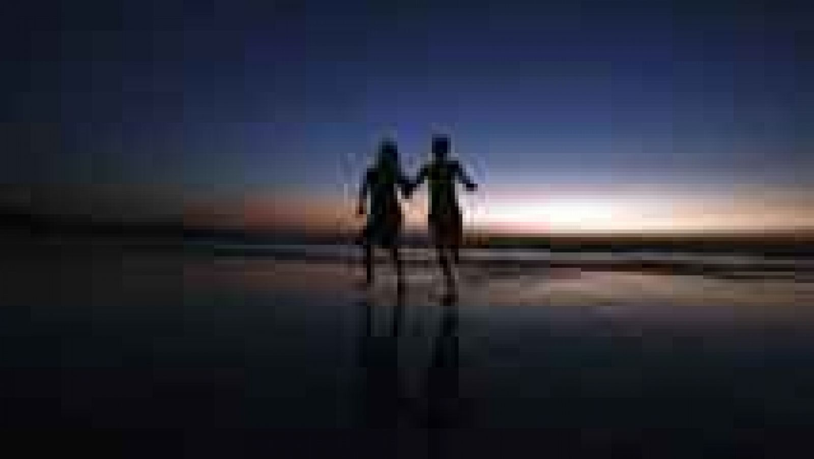 Viento fuerte en el Cantábrico occidental y Alborán