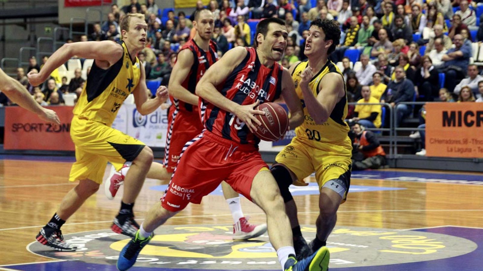 Iberostar Tenerife 91 - Laboral Kutxa 56 - Baloncesto en RTVE | Ver