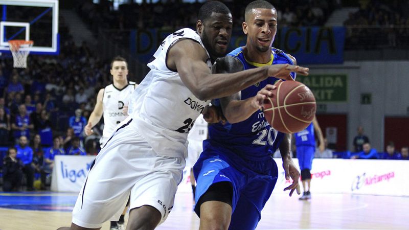 El Estudiantes derrotó al Dominion Bilbao Basket en un triunfo liderado por Pietro Aradori, que finalizó el choque con 22 puntos y 25 de valoración.