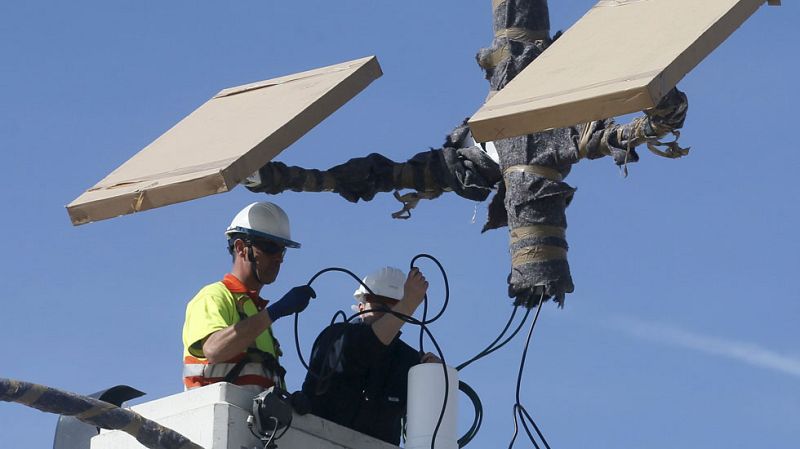 El número de parados registrados bajó en 60.214 en marzo y el total se situó en 4.451.939