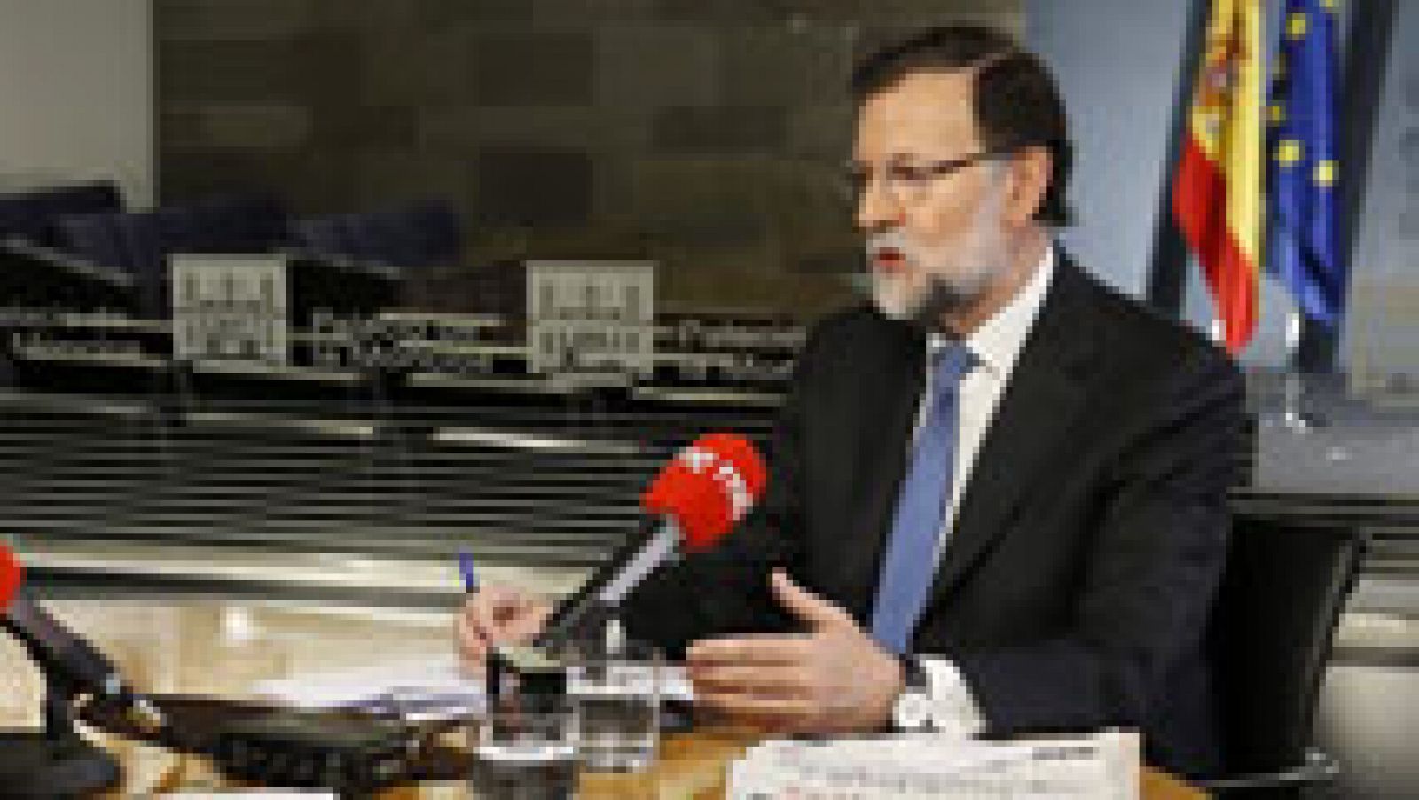Telediario 1: Mariano Rajoy ve muy probable que el Gobierno eleve por encima del 2.4% la previsión de crecimiento para 2015 | RTVE Play