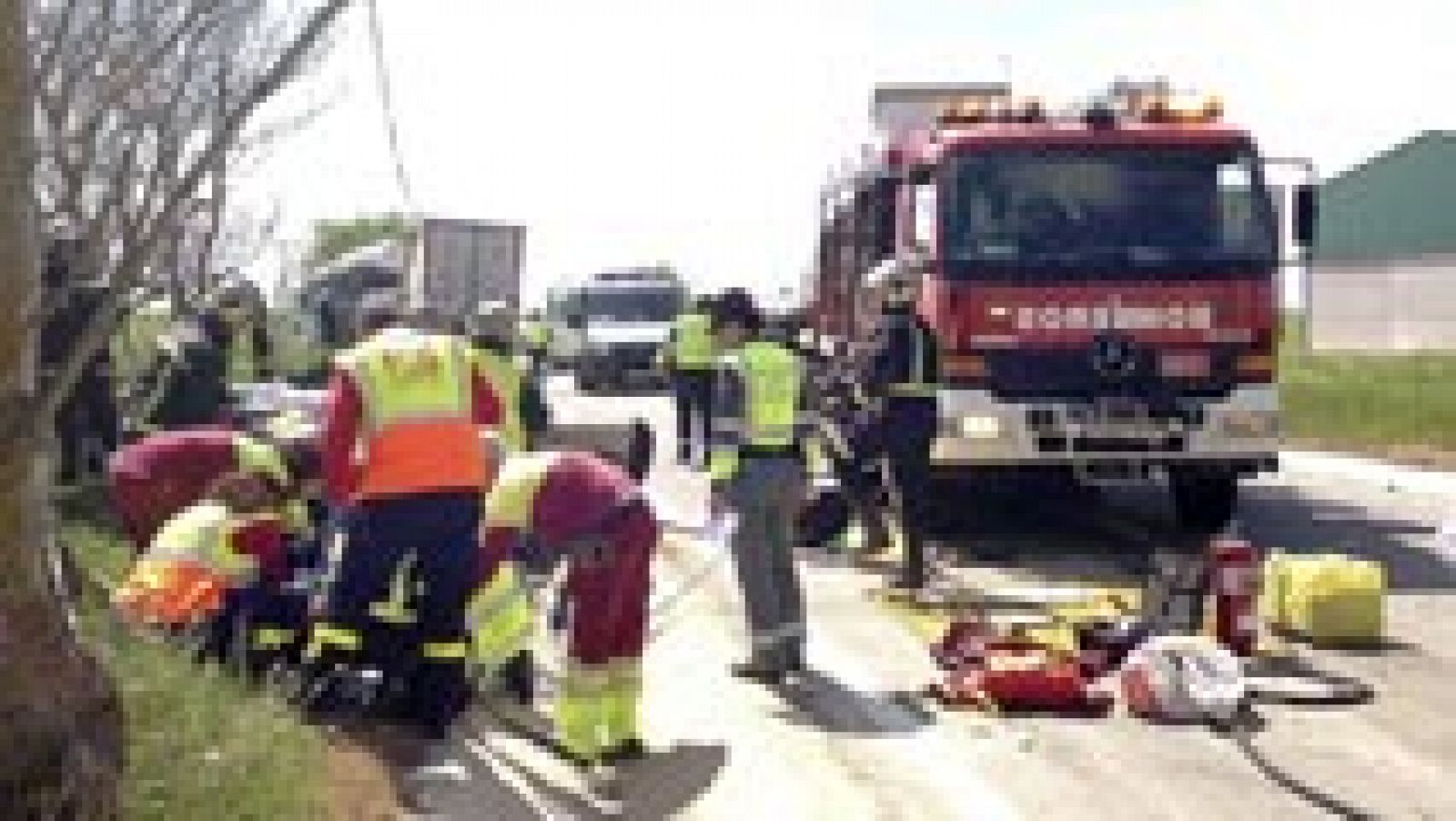 Telediario 1: Fallecen 31 personas en las carreteras en la operación de tráfico de Semana Santa | RTVE Play
