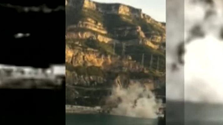 Telediario 1 - Un desprendimiento de tierras bloquea un túnel en Valencia