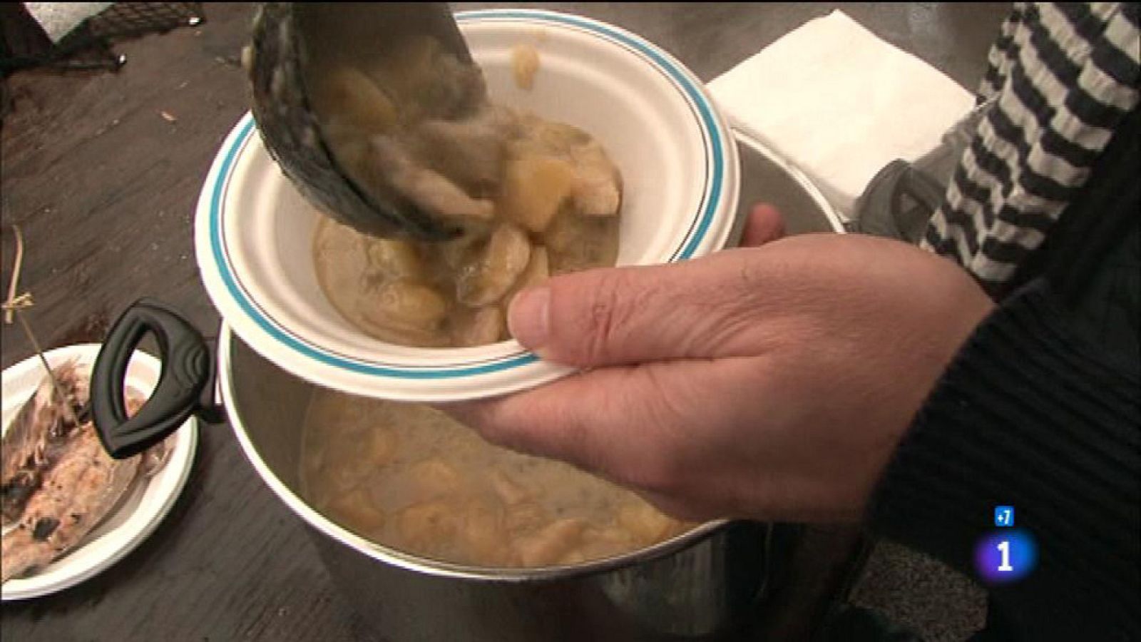 Comando Actualidad - Platos contundentes - Marmitako y Alubias con "sacramentos"