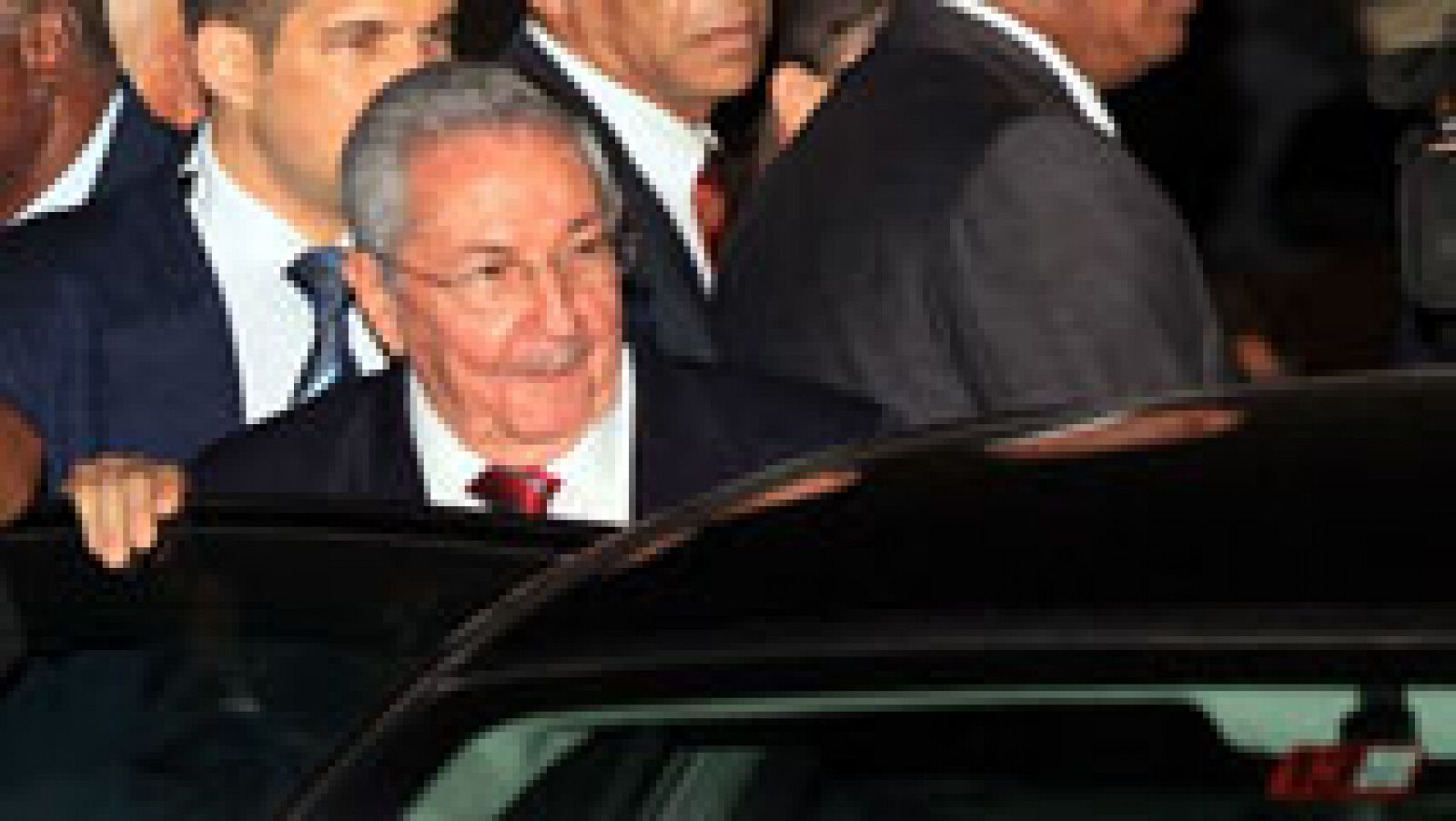 El saludo entre Barak Obama y Raúl Castro, la imagen más esperada de la Cumbre de las Américas