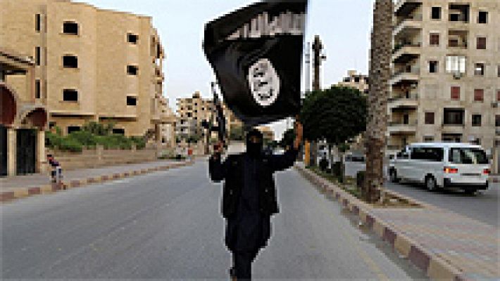 Telediario 1 - "El problema del reclutamiento del EI en occidente viene del fracaso de las políticas de inmigración"