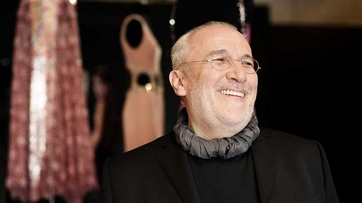 Flash Moda Monográficos - Pedro del Hierro: La fragilidad del maestro