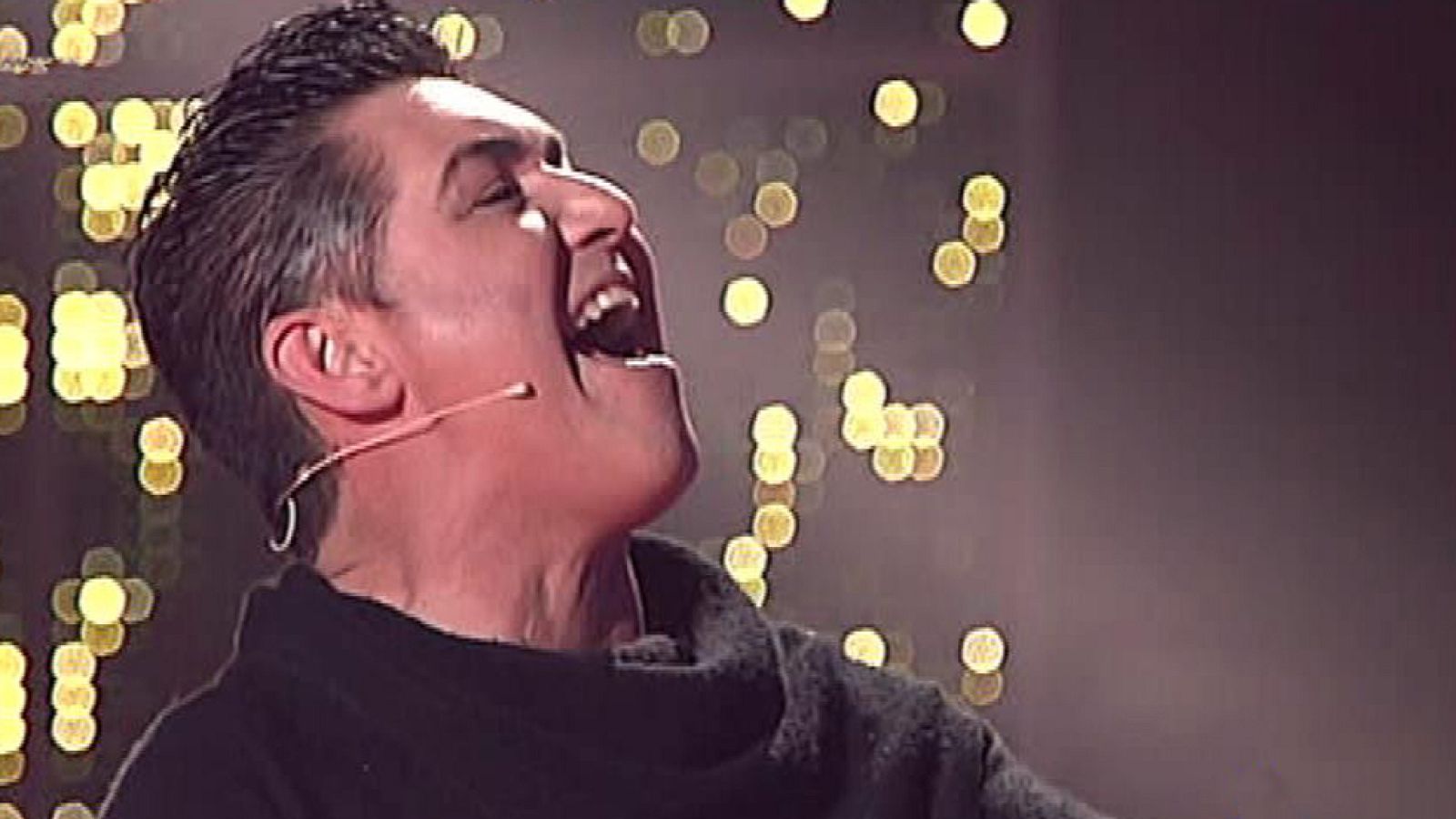 Ángel Garó repite en 'La Alfombra Roja Palace' | Ver