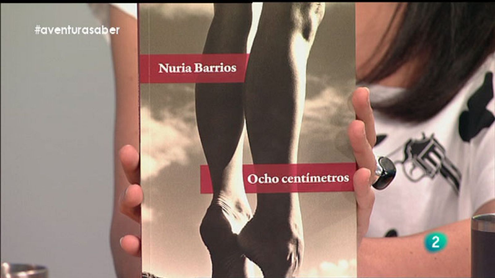 La Aventura del Saber. Nuria Barrios. Ocho centímetros