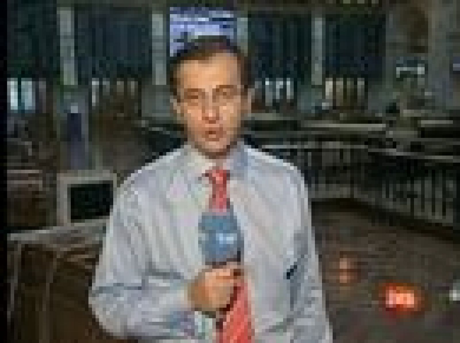 Las Bolsas Europeas mantienen la desconfianza y durante toda la jornada, marcada por una fuerte volatilidad, se mueven entre las pérdidas y las ganancias.