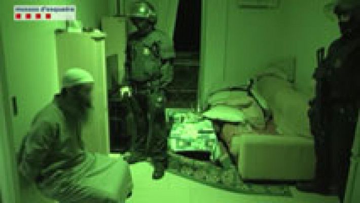 Telediario 1 - Combatir el yihadismo se ha convertido en un desafío para la comunidad internacional