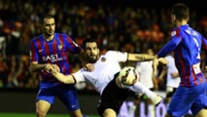 Fútbol - Valencia 3 - Levante 0