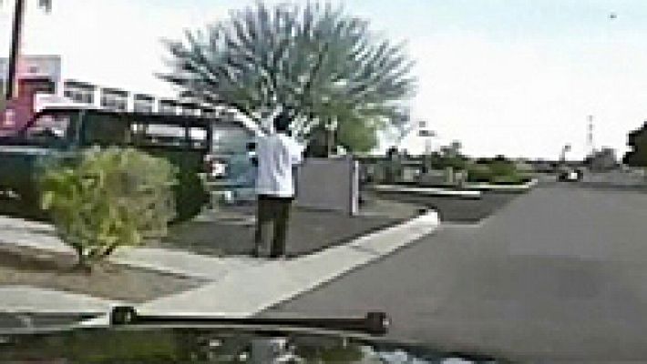 Telediario 1 - Nuevo caso de violencia policial en Estados Unidos