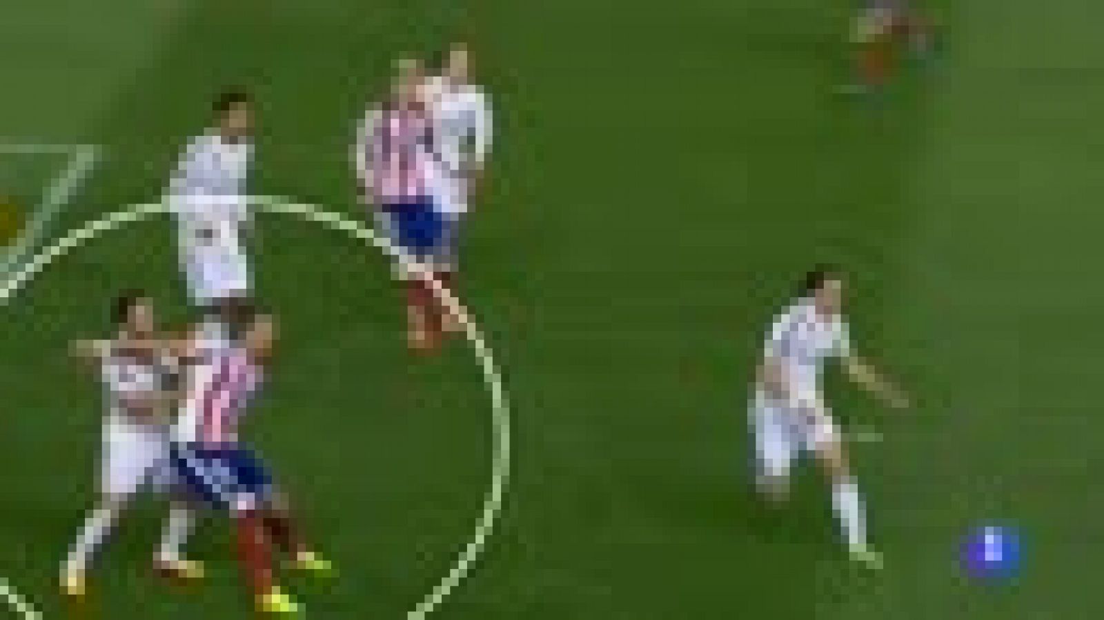 Telediario 1: El no mordisco de Carvajal a Mandzukic | RTVE Play