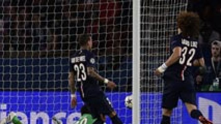Champions League - Mathieu anota el tanto de la esperanza del PSG en propia meta  (1-3)