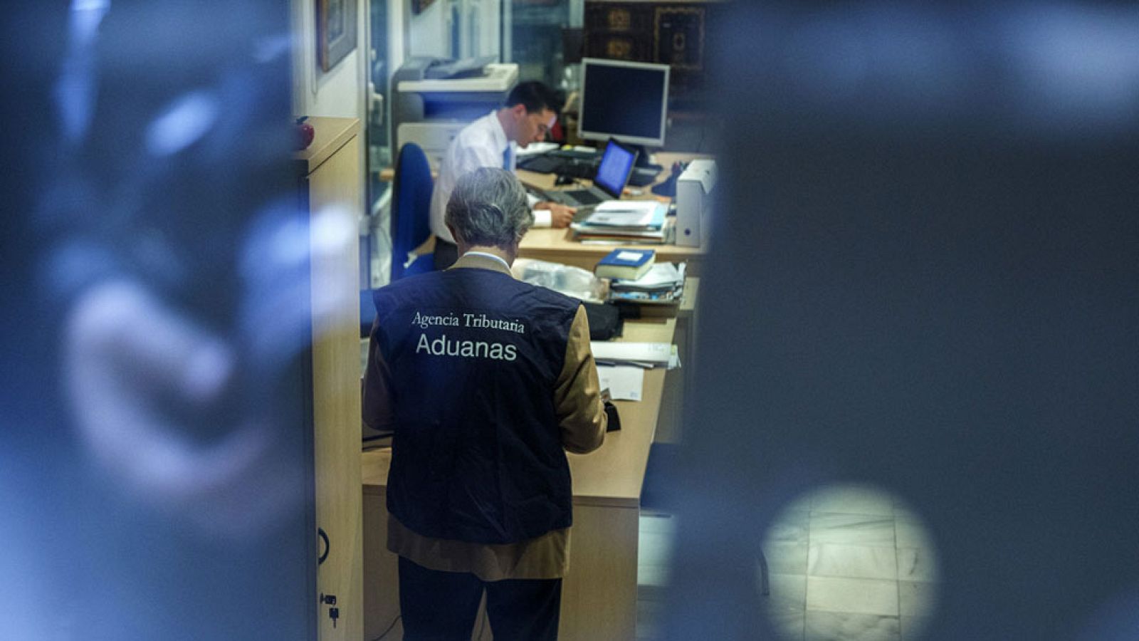 Nuevo registro en el despacho de Rato dentro de la investigación por posible fraude y blanqueo