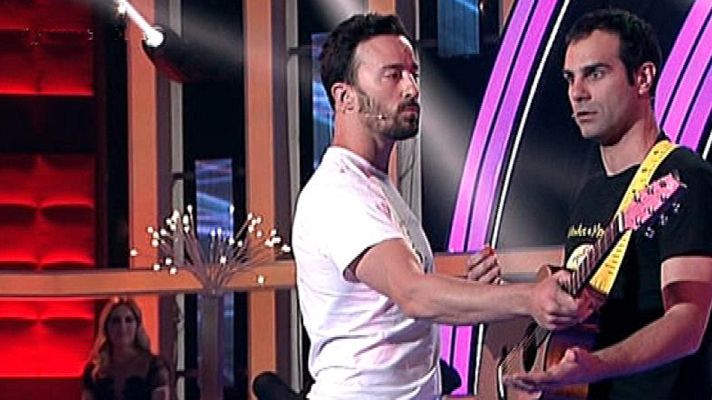 La Alfombra Roja Palace - 'Venidos a Menos' se estrena en 'La Alfombra Roja Palace'