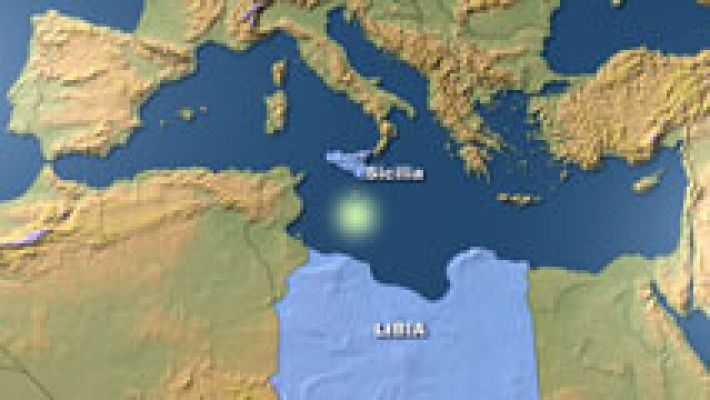 Informativo 24h - Naufraga un pesquero con 700 personas a bordo