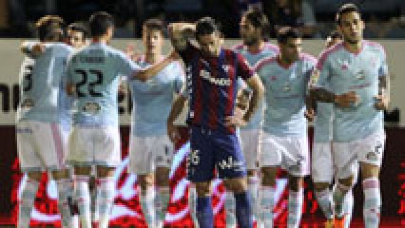 El Celta ha ganado por 0-1 al Eibar en el campo de Ipurúa con un gol de penalti de Nolito que le permite mantener sus opciones europeas. El equipo gallego, que logra su segunda victoria seguida, fue muy superior y mereció más goles ante un Eibar que 