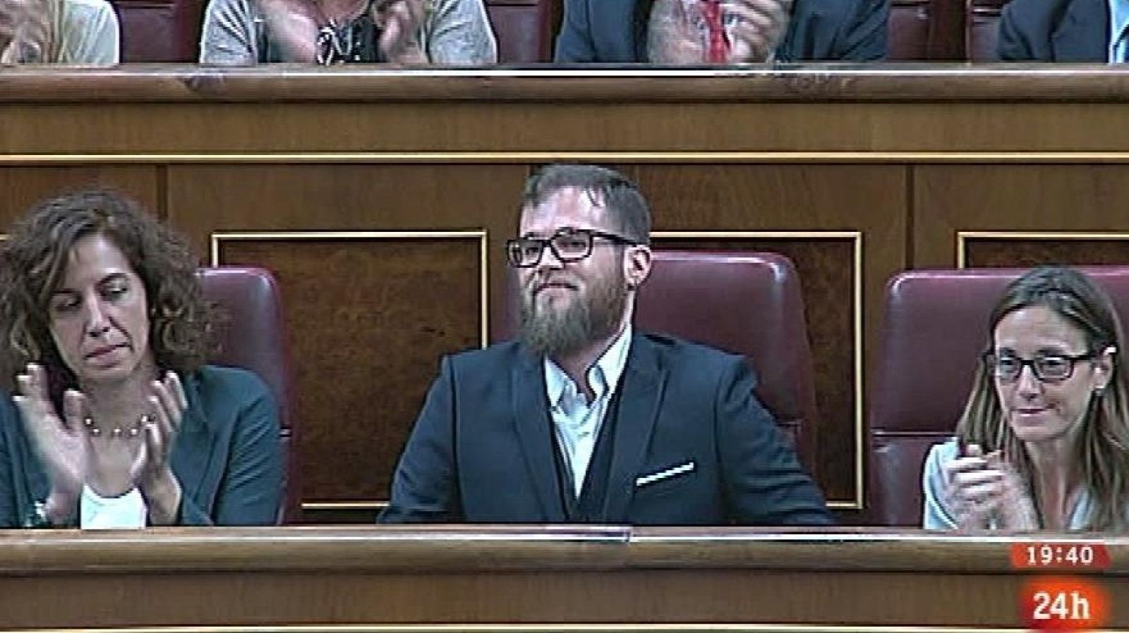 Parlamento - Conoce el parlamento - Nuevos diputados - 18/04/2015