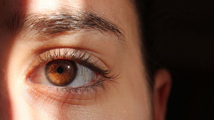 Telediario 1 - Los jóvenes y la violencia de género