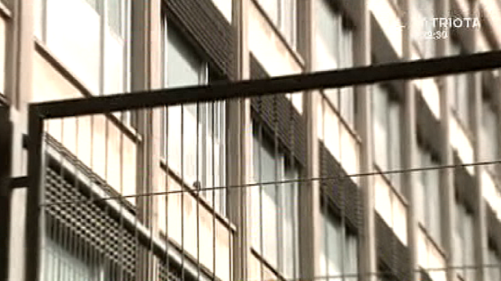 España Directo - Un alumno armado mata a un profesor