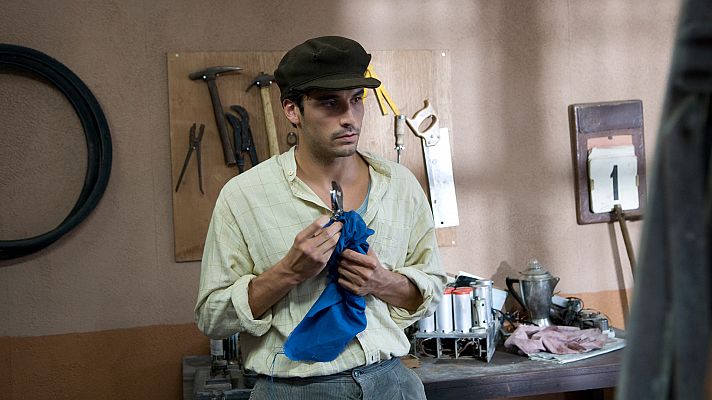 Amar en tiempos revueltos - Episodio 24