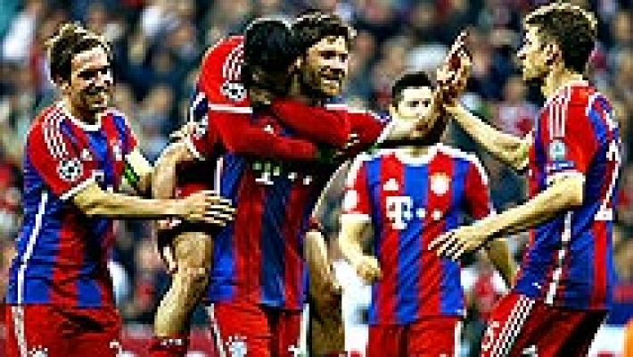 Champions League - Xabi Alonso cierra la goleada de falta directa (6-1)