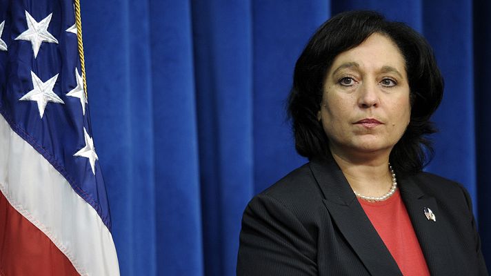 Telediario 1 - Dimite la directora de la DEA por las fiestas de algunos de sus agentes con prostitutas