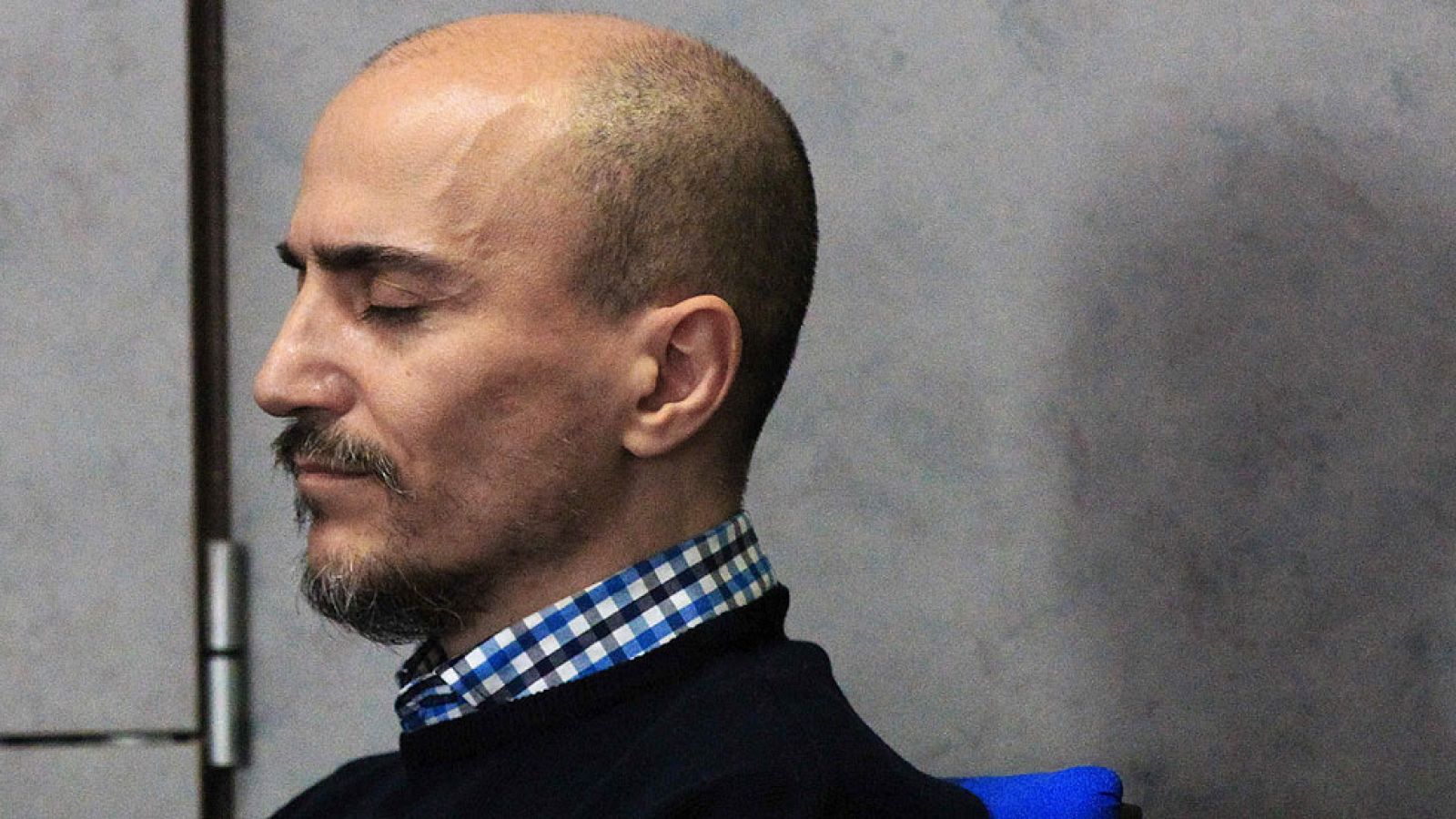 El falso 'shaolín' mantiene su mutismo y rehúsa tomar la palabra ante el jurado en el último día de juicio | Ver