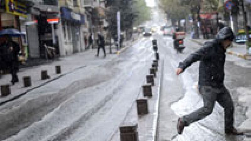 Chubascos ocasionales en el Cantábrico oriental, en los Pirineos y en Galicia