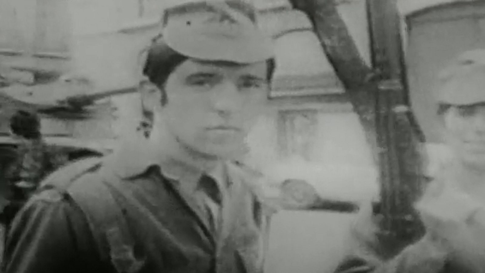 Informe semanal - Portugal, golpe y contragolpe - Once meses de crisis