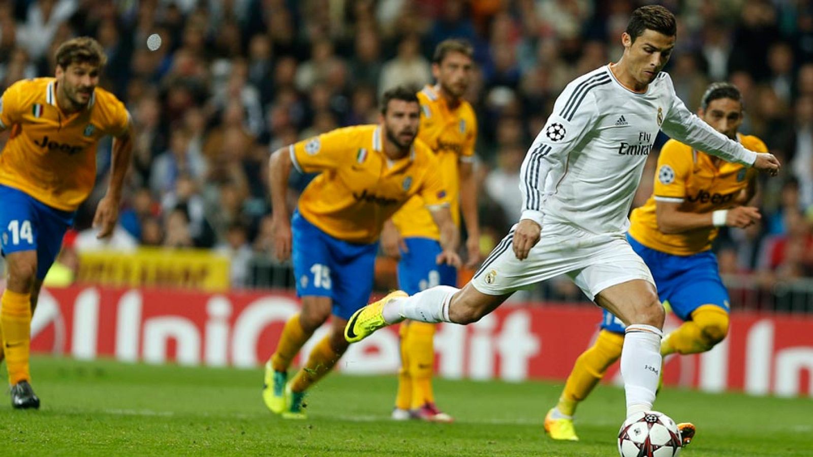 En la eliminatoria del Real Madrid ante la Juventus hay mucho cruce de sentimientos. Ancelotti entrenó a la Juventus en 2001, y Alvaro Morata -últimamente titular en la Juve y en la selección española- se formó en la cantera del Real Madrid.