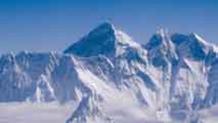 El Everest sufre las consecuencias del terremoto