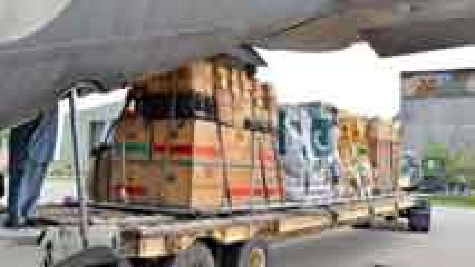 El gobierno nepalí, desbordado por la tragedia, pide ayuda internacional