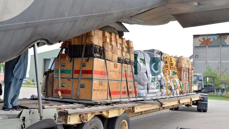 El gobierno nepalí, desbordado por la tragedia, pide ayuda internacional 