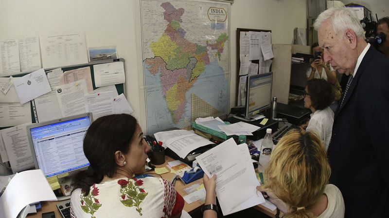 Margallo confirma que hay 116 españoles en paradero desconocido en Nepal