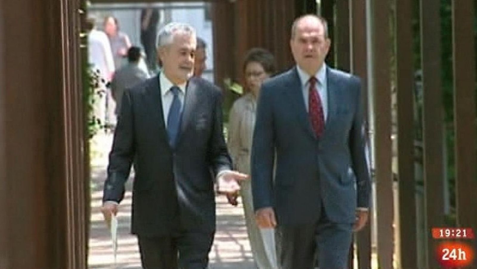 Parlamento - Parlamento en 3 minutos - 25/04/2015