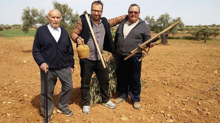 Aquí la Tierra - Clase práctica de aperos y labranza