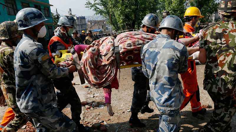 La cifra de muertos aumenta a 4300 muertos y la de heridos sobrepasa los 7.000